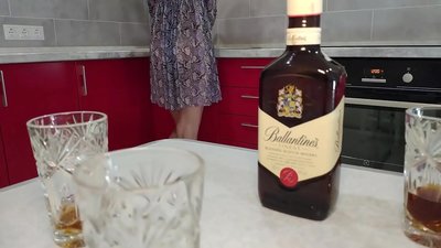 געשלעכט מיט אַ פרייַנד 'ס שיכור פרוי. איך האף אז איך זאל זי נישט טראגן.