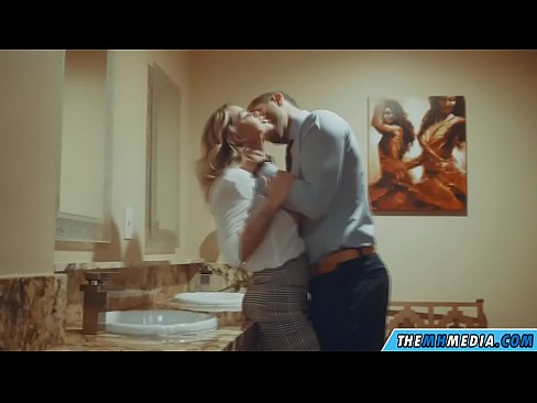 ❤️ ווען אַ באַסטי בלאָנדע סידוס איר אין אַ ציבור אָפּטריט ☑ שיין פּאָרן אין פּאָרן yi.com-porn-mz.ru